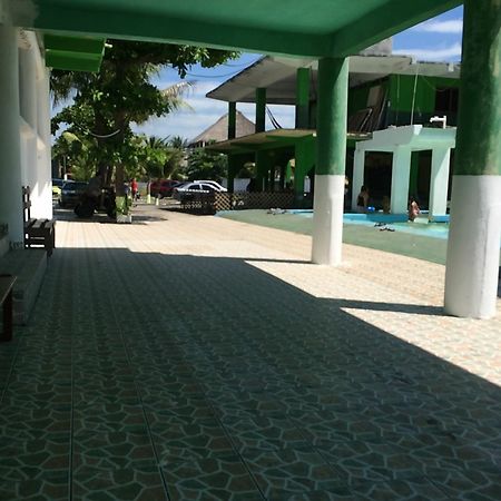 Tortugas Place Hotel Y Bungalos Monterrico Eksteriør bilde